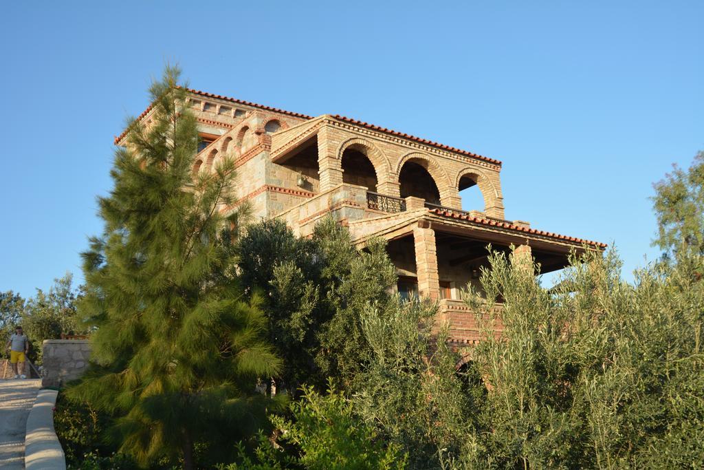 Lesvos Tower House Komninos Szigrí Kültér fotó