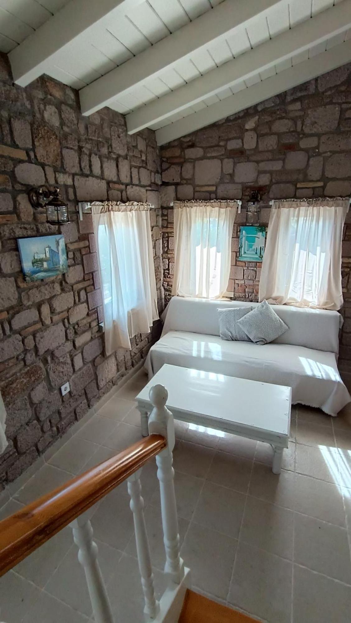 Lesvos Tower House Komninos Szigrí Kültér fotó