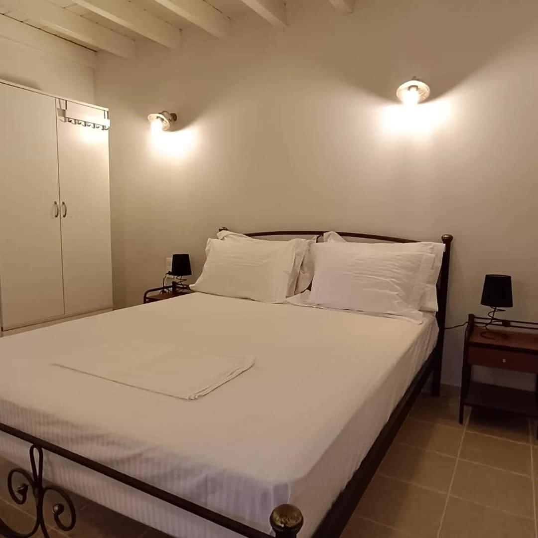 Lesvos Tower House Komninos Szigrí Kültér fotó