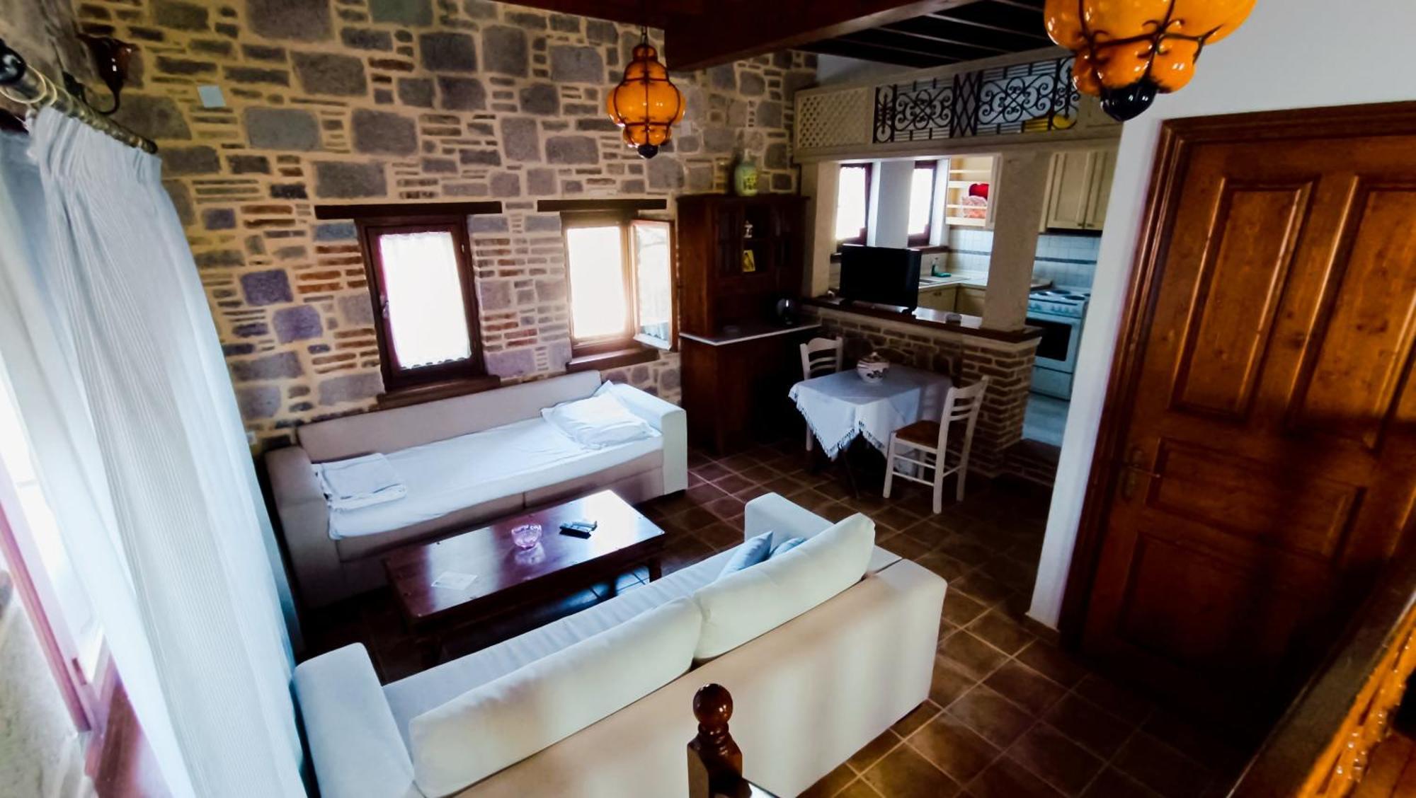 Lesvos Tower House Komninos Szigrí Kültér fotó