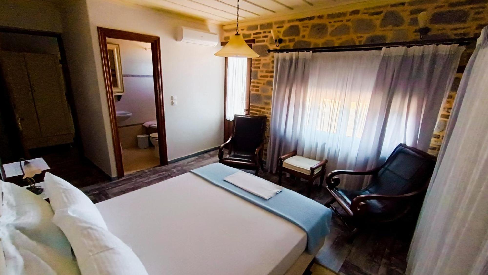 Lesvos Tower House Komninos Szigrí Kültér fotó