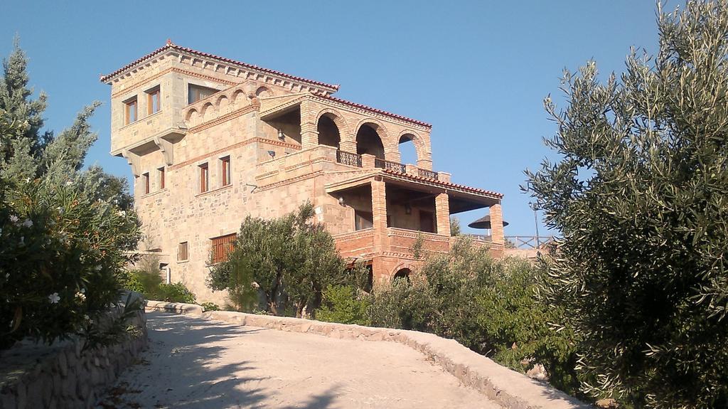 Lesvos Tower House Komninos Szigrí Kültér fotó